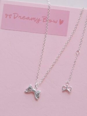 Bow Necklace
